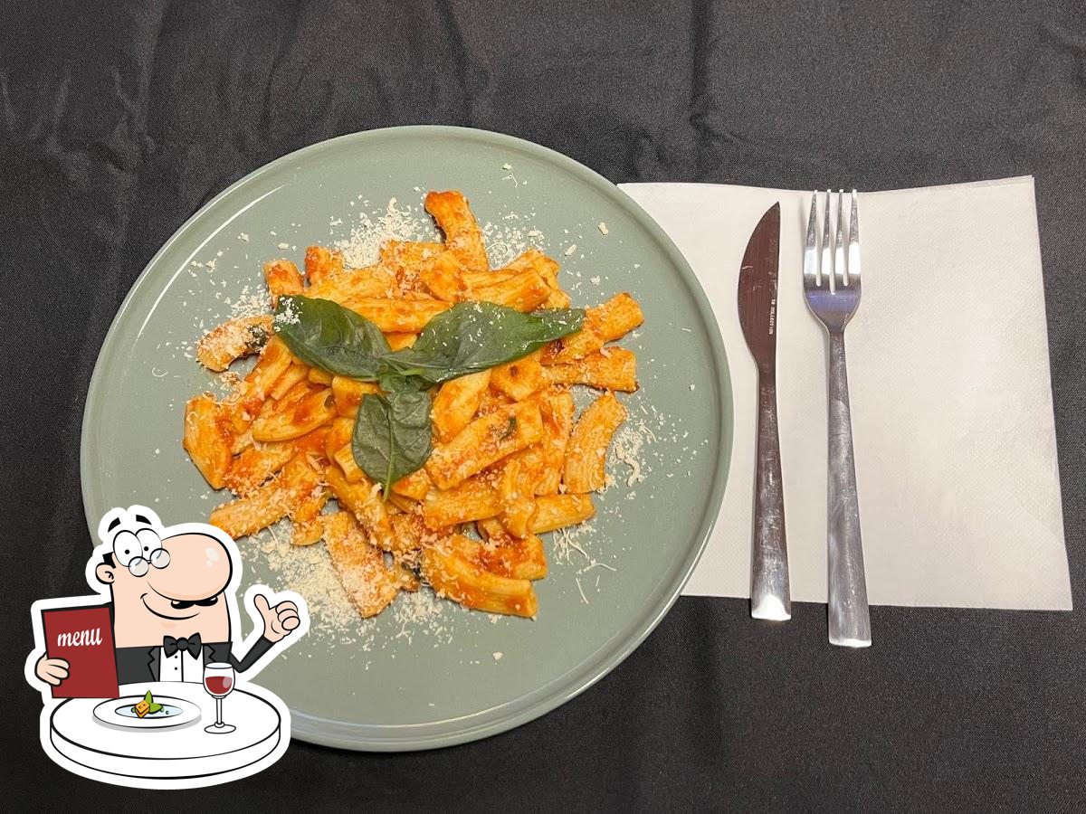Tortiglioni tomate-basilic